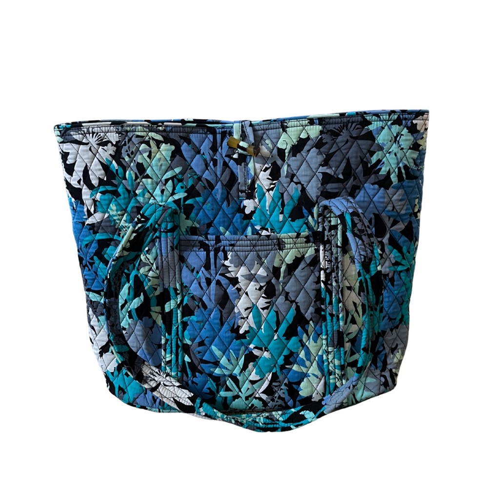 Vera Bradley Camofloral (spring 2016 retired pattern) large tote bag